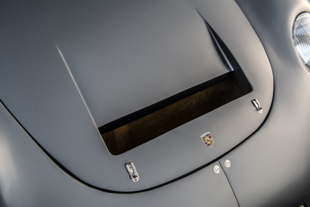 Emory-Motorsports-Porsche-356-RSR-back-roof-details